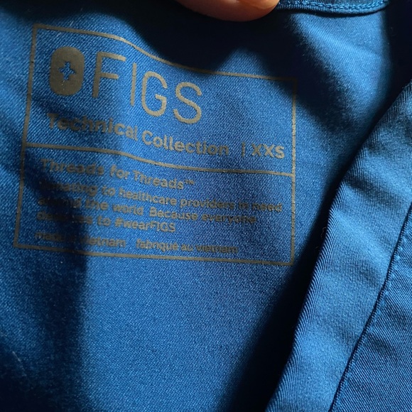 Figs Jogger Scrub Set - Picture 2 of 2